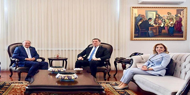 LGS birincisi Muğla'ya Bakan Selçuk'tan destek sözü