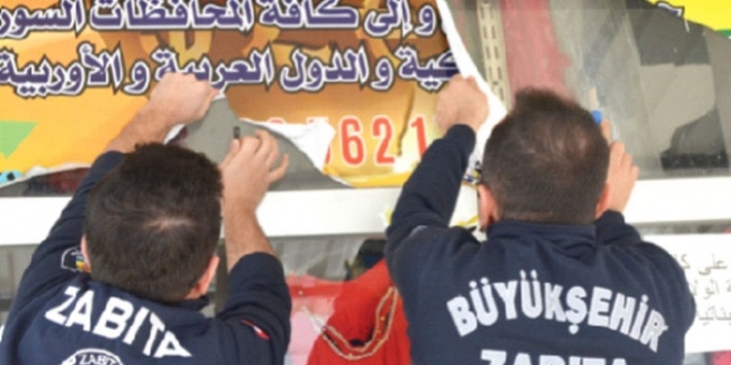 Tabelada ingilizce serbest arapça yasak!