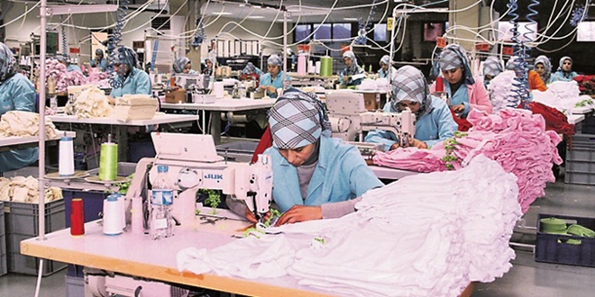 Tekstilde bayrağı Türkiye dalgalandırıyor