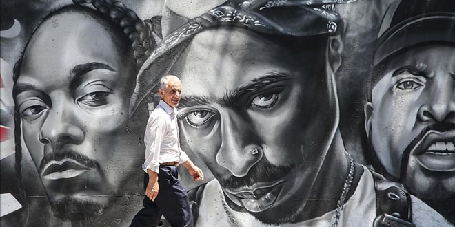 Öğrencilerin hayatları grafitiyle renkleniyor