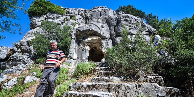 Tarih talanı isyan ettirdi: Acınacak halde