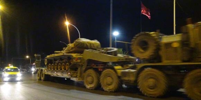 Şanlıurfa'dan sınır birliklerine gece sevkiyatı