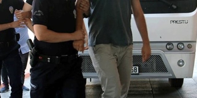 Domuz zannedip kardeşini öldürdü!