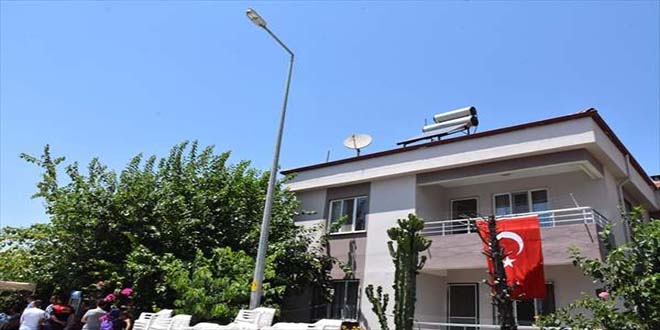 Üsteğmen Kargın'ın şehit düştüğü haberi babaevine ulaştı