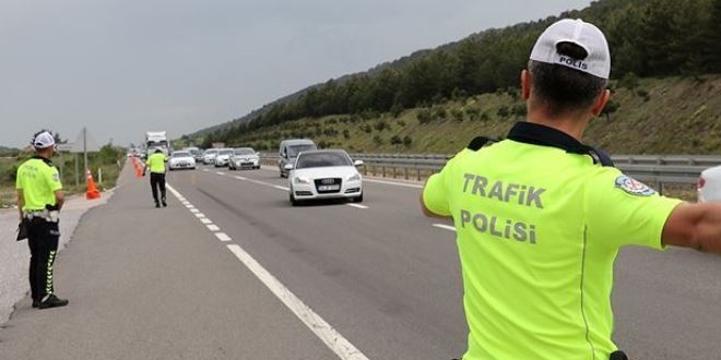 Trafik canavarının hızı etkin mücadeleyle kesildi