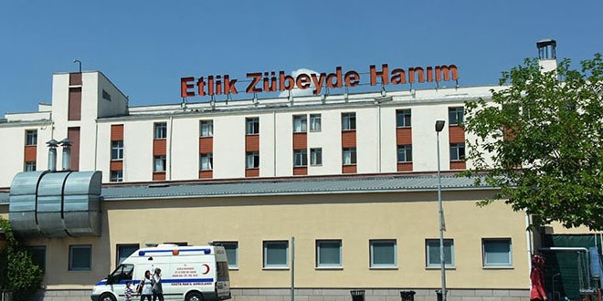 Kimyasal madde bulunan şişe kırıldı... Hastane personeli etkilendi