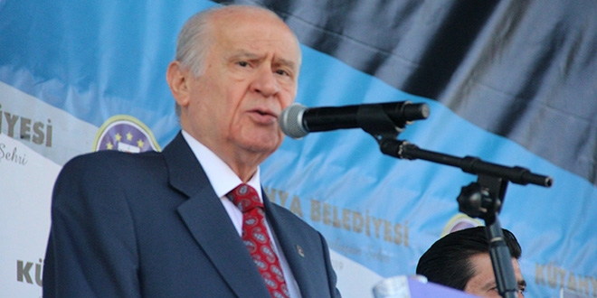 Devlet Bahçeli: S-400'e FETÖ'cü alçaklar karşıdır