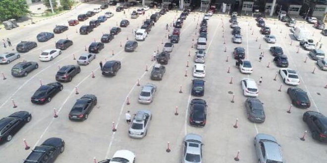 Kapıkule'de gurbetçi yoğunluğu
