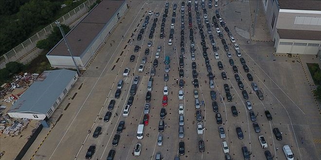 Kapıkule'de 'sılaya yolculuk' yoğunluğu