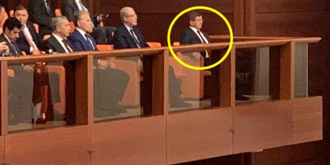 Meclis'teki özel oturumda dikkat çeken isim