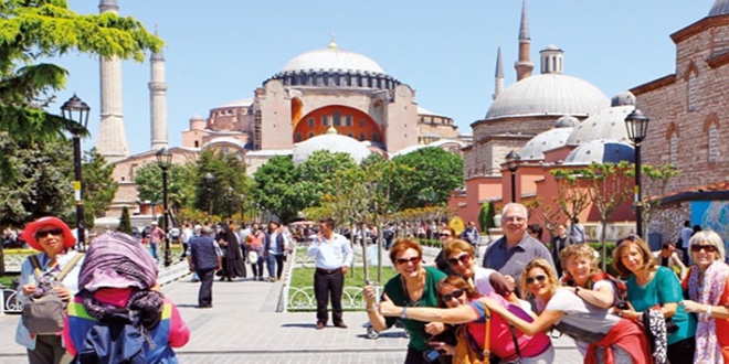 İstanbul'a turist en çok hangi ülkeden geldi
