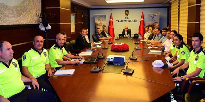 'Trafik' konusu 81 ilde masaya yatırıldı