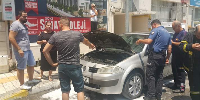 Noteri beklerken satın alacağı otomobil yandı