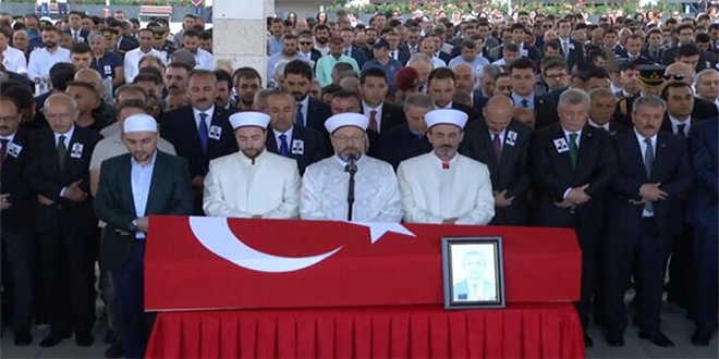 Şehit düşen Türk diplomat Köse son yolculuğuna uğurlandı