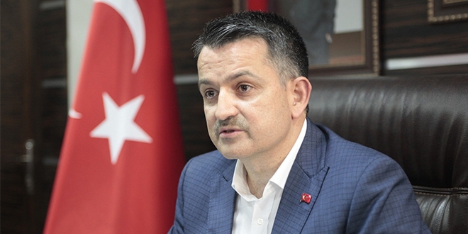 Bakan Pakdemirli'den kadın girişimciye destek
