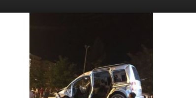 Siirt'te kontrolden çıkan araç park halindeki araçlara çarptı: 1 ölü