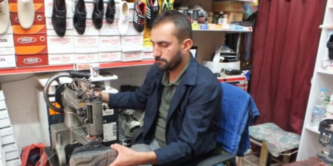 Fabrikasyon ürünler ayakkabı tamirciliğini bitirdi