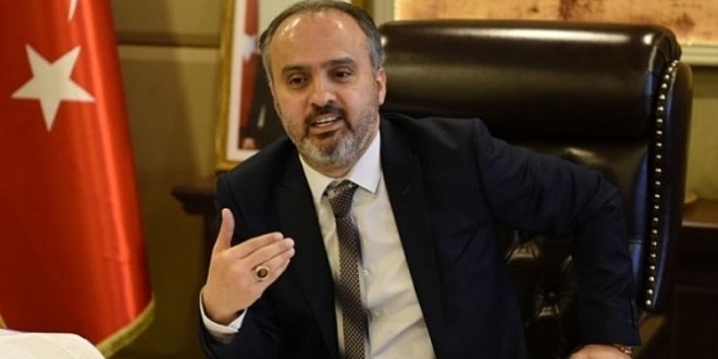 Alinur Aktaş, hala 10 şirketteki görevini bırakmadı
