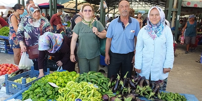 Sarımsak ve sabunlu su kullanarak organik tarım yaptılar