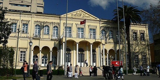 İzmir Valiliği'nden 'muhtarlara Suriyeli talimatı' iddiasına yalanlama