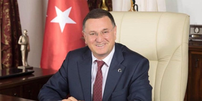 Hatay B. Belediye başkanı da kardeşlerini atadı