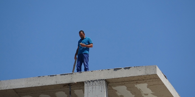 Paranın hesabına yattığını gördü, intihardan vazgeçti