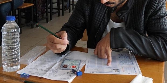 YDS adaylarına 'geç başvuru günü' hatırlatması