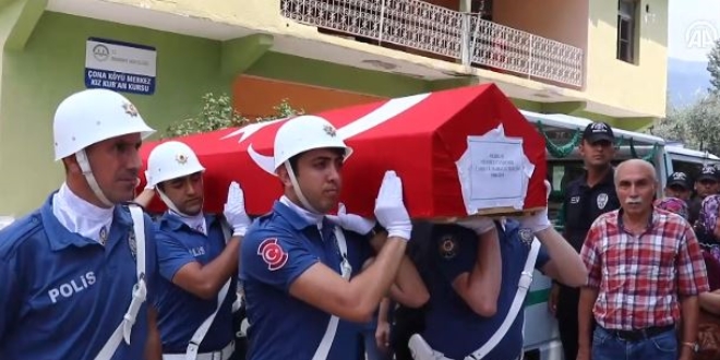 Trafik kazasında ölen bekçi toprağa verildi