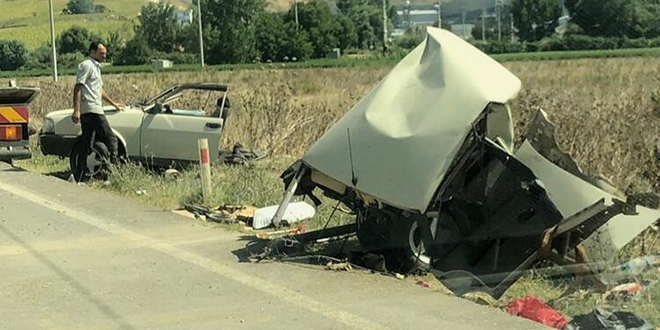 Parçalara ayrıldı! Burnu bile kanamadan kurtuldu