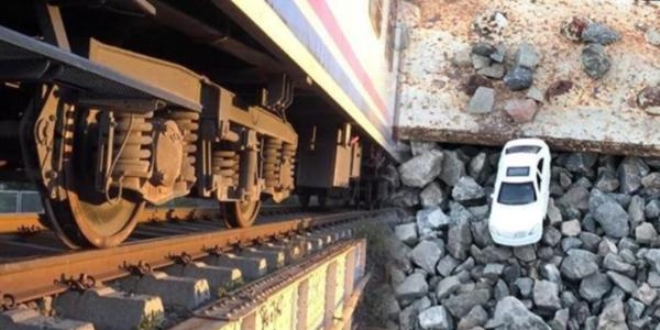 Kars'ta yolcu treninin çarptığı çocuk yaralandı