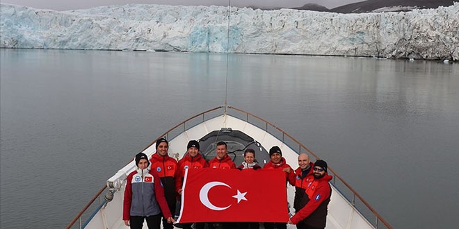 Türk bilim insanları rotayı kuzey kutbuna çevirdi