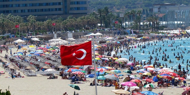 Çeşme'de oteller yüzde 100 doldu
