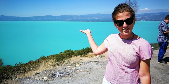 İznik Gölü turkuaz rengiyle büyüledi