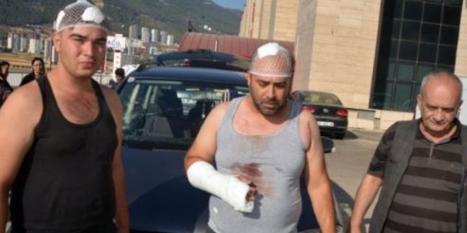 Gurbetçi aileye dinlenme tesisinde saldırı: 12 yaralı