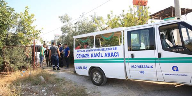 Kardeşini öldürüp intihar girişiminde bulundu