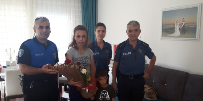 İstanbul polisinden şehit ailelerine bayram ziyareti