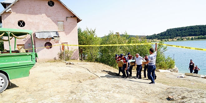 Baraj gölünde facia, anne, baba ve oğlu boğuldu