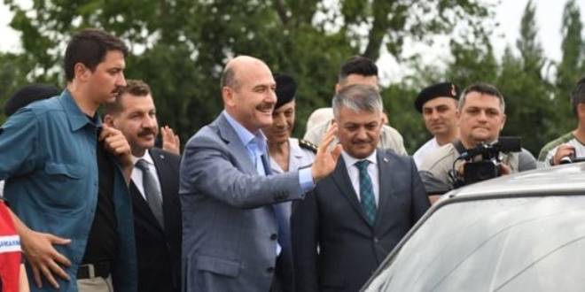Bakan Soylu trafik denetimine katıldı