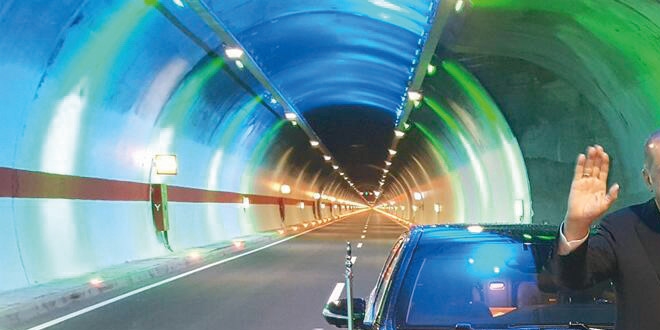 AK Parti ile birlikte 26 bin 764 km bölünmüş yol