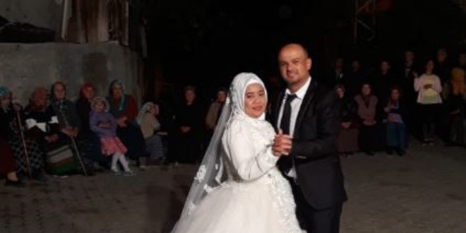 Endonezyalı geline bu kez de uçak bileti engel oldu