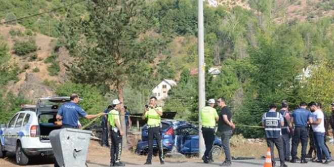 Kaza yapan zel harekat polisi ehit oldu