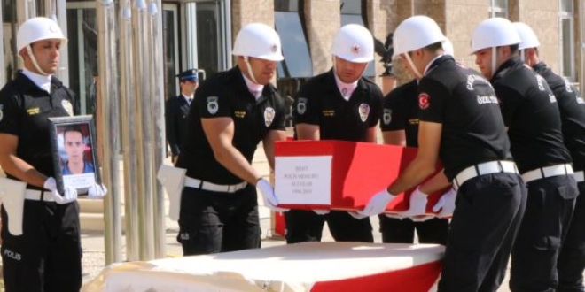 Şehit özel harekat polisi Ali Uçar için tören düzenlendi