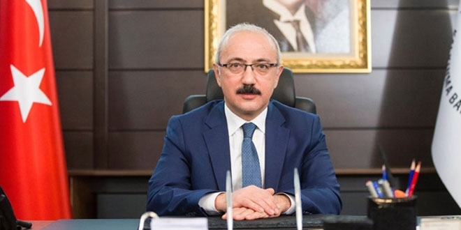 Lütfi Elvan'dan Mersin Metro'su için girişim