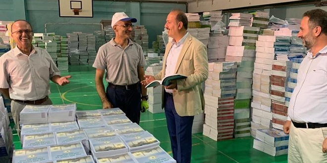Ücretsiz ders kitapları okullara dağıtılıyor
