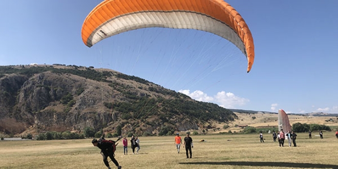 Uçmak için Çin'den Türkiye'ye geldiler