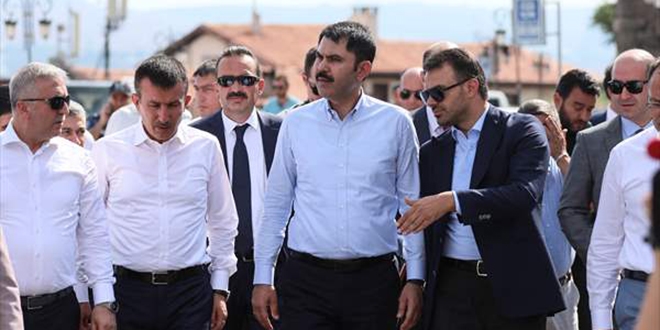 Bakan Kurum'dan Altındağ'a meydan sözü