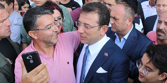İmamoğlu: Pazar günü Yenikapı'daki araçlar için bilgi vereceğiz