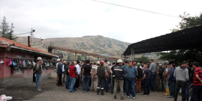 Amasya'da maden işçilerinden 'açlık grevi'