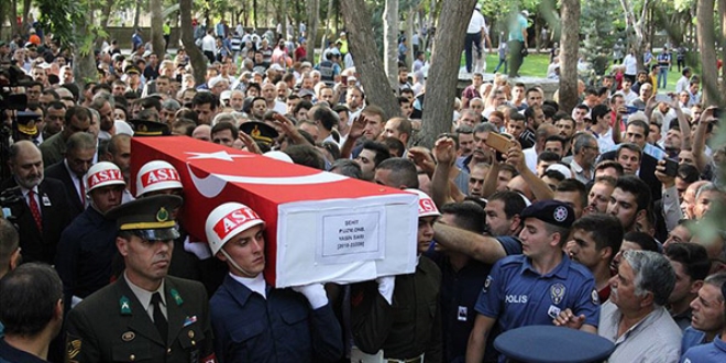 Şehit Uzman Onbaşı son yolculuğuna uğurlandı
