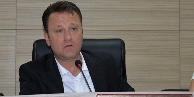Başkan, belediye şirketine müdür oldu, 10 bin TL maaş bağlandı